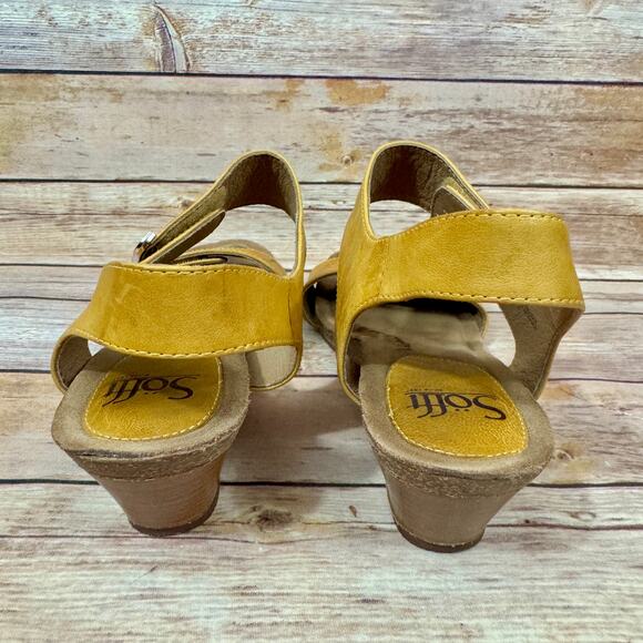 Sofft Womens Leather Mustard Yellow Open Toe Stacked Wedge Heel Sandals 9.5M - Picture 4 of 8